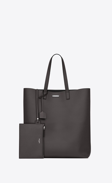 bold tote bag in smooth leather